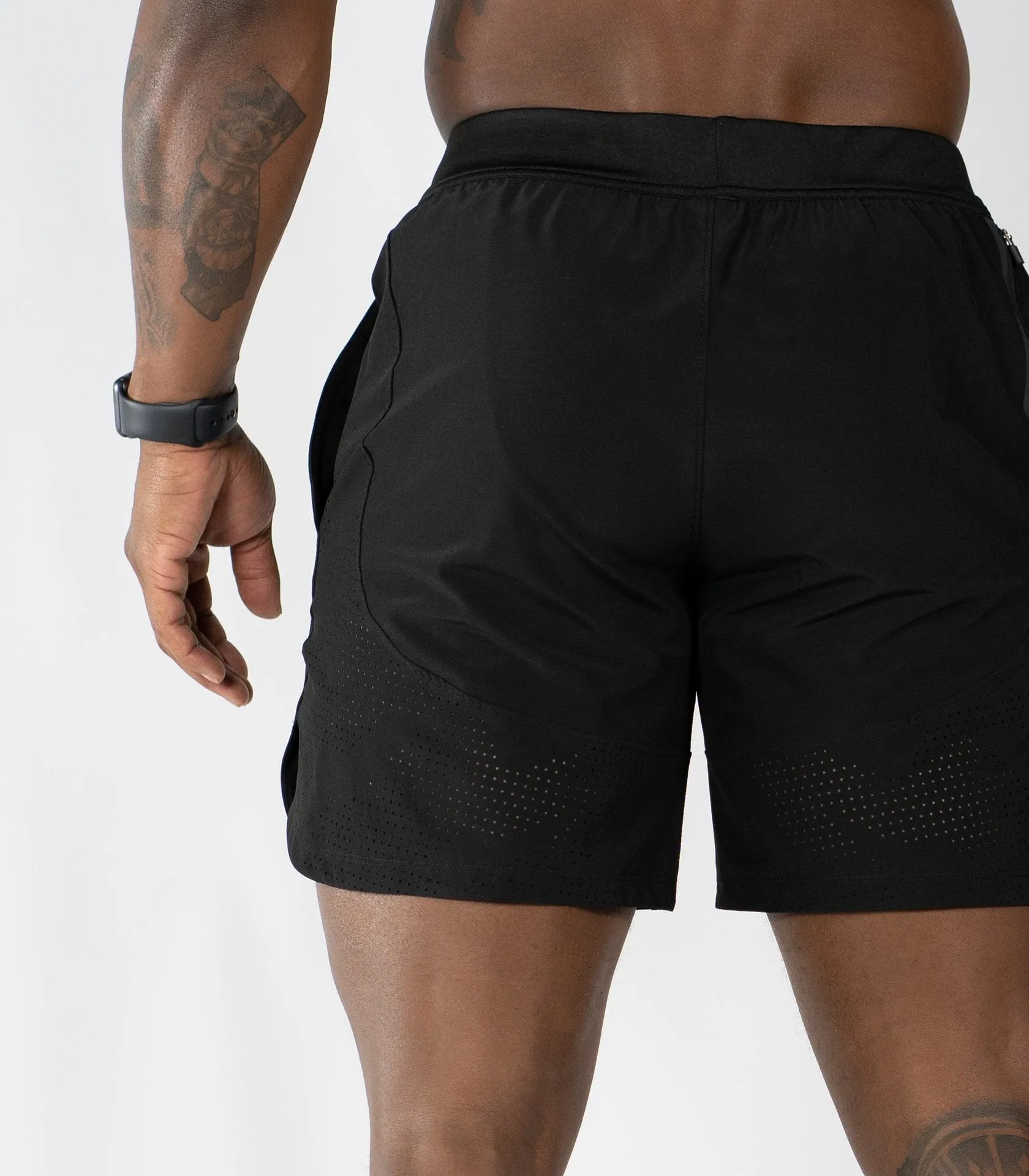 Aero 7 Shorts