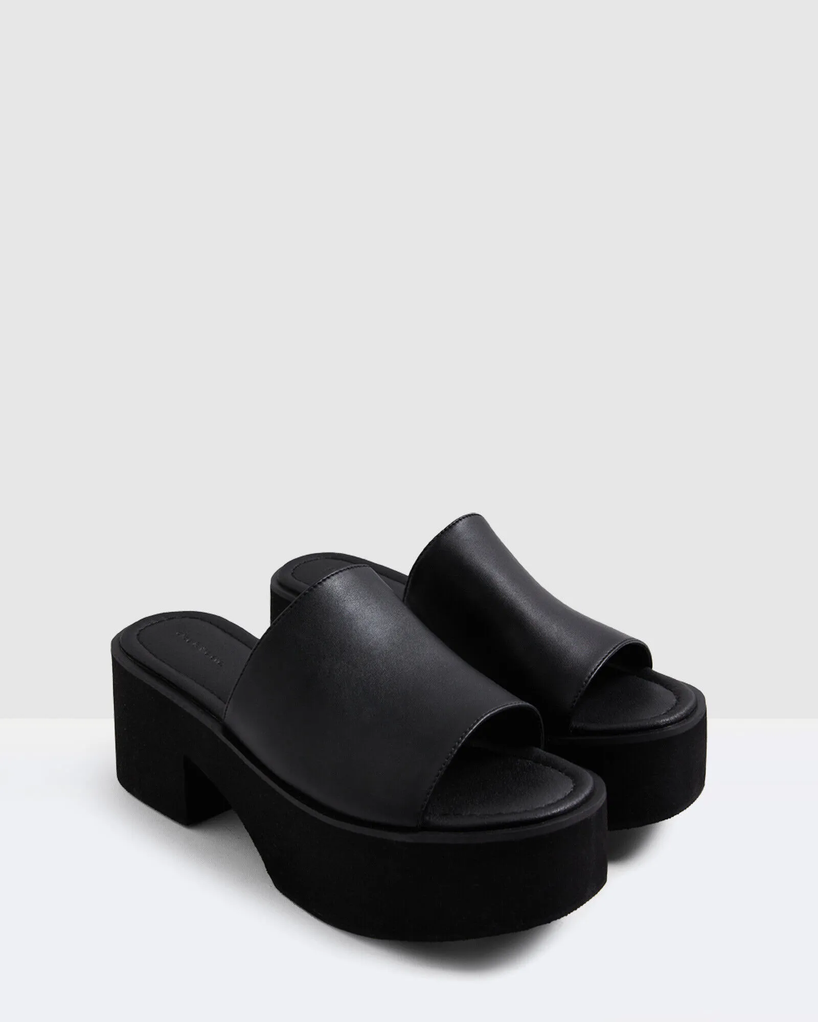 Alice In The Eve Penny Platform Mules Black