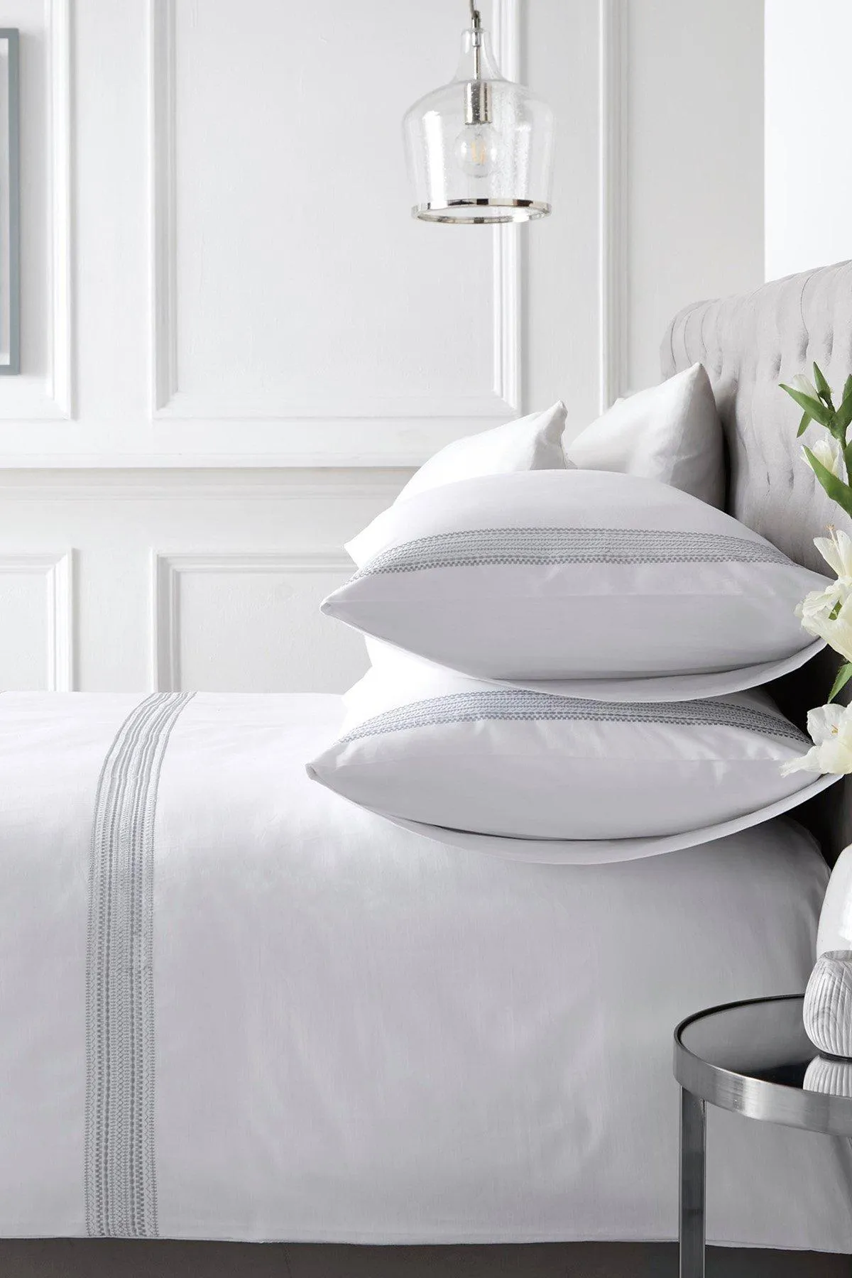 Bedding | 'Embroidered Band' 100% Cotton Embroidered Duvet Cover Set | Appletree