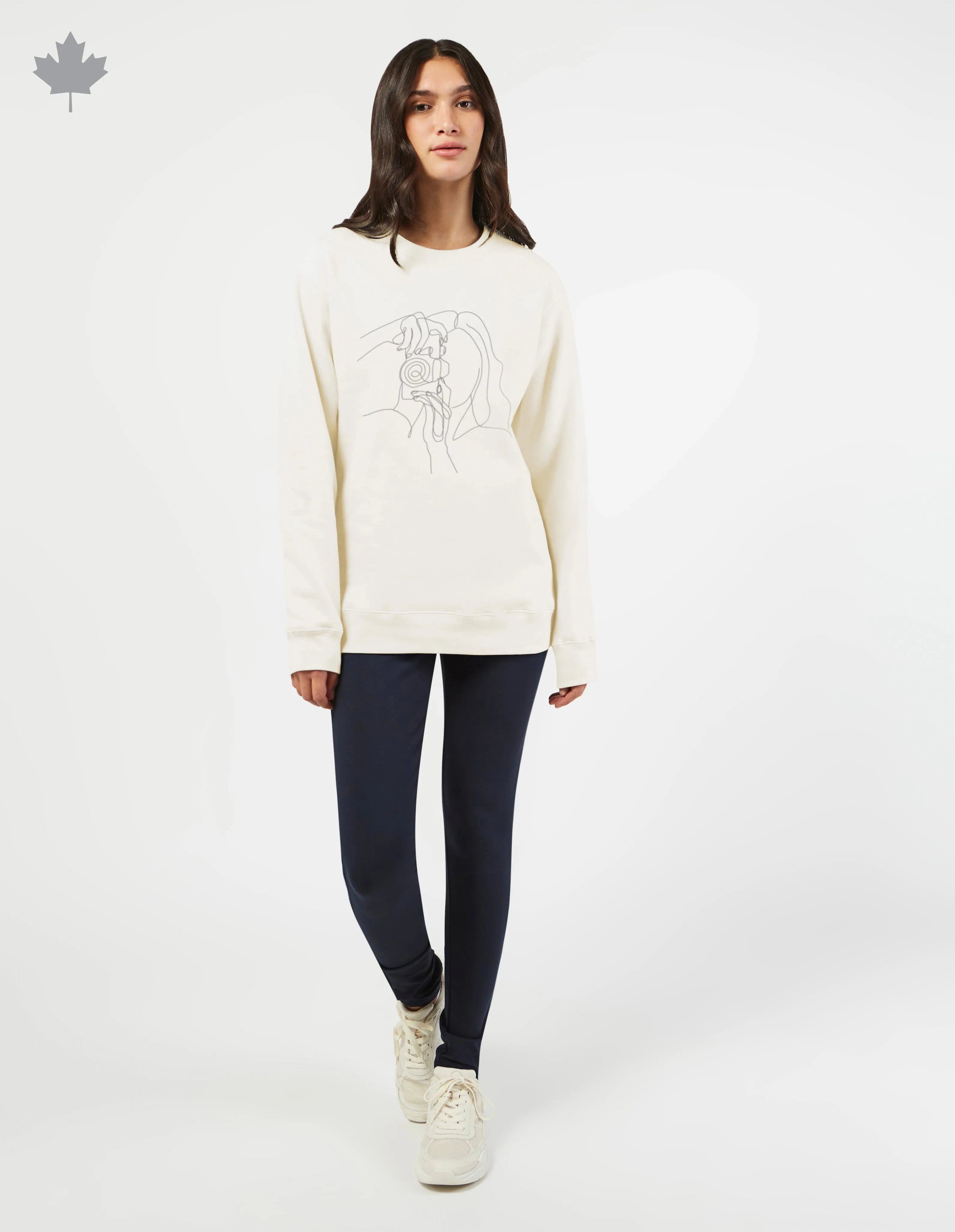 CHANDAIL MOLLETONN RELAX THE CAMERA||THE CAMERA RELAX SWEATSHIRT