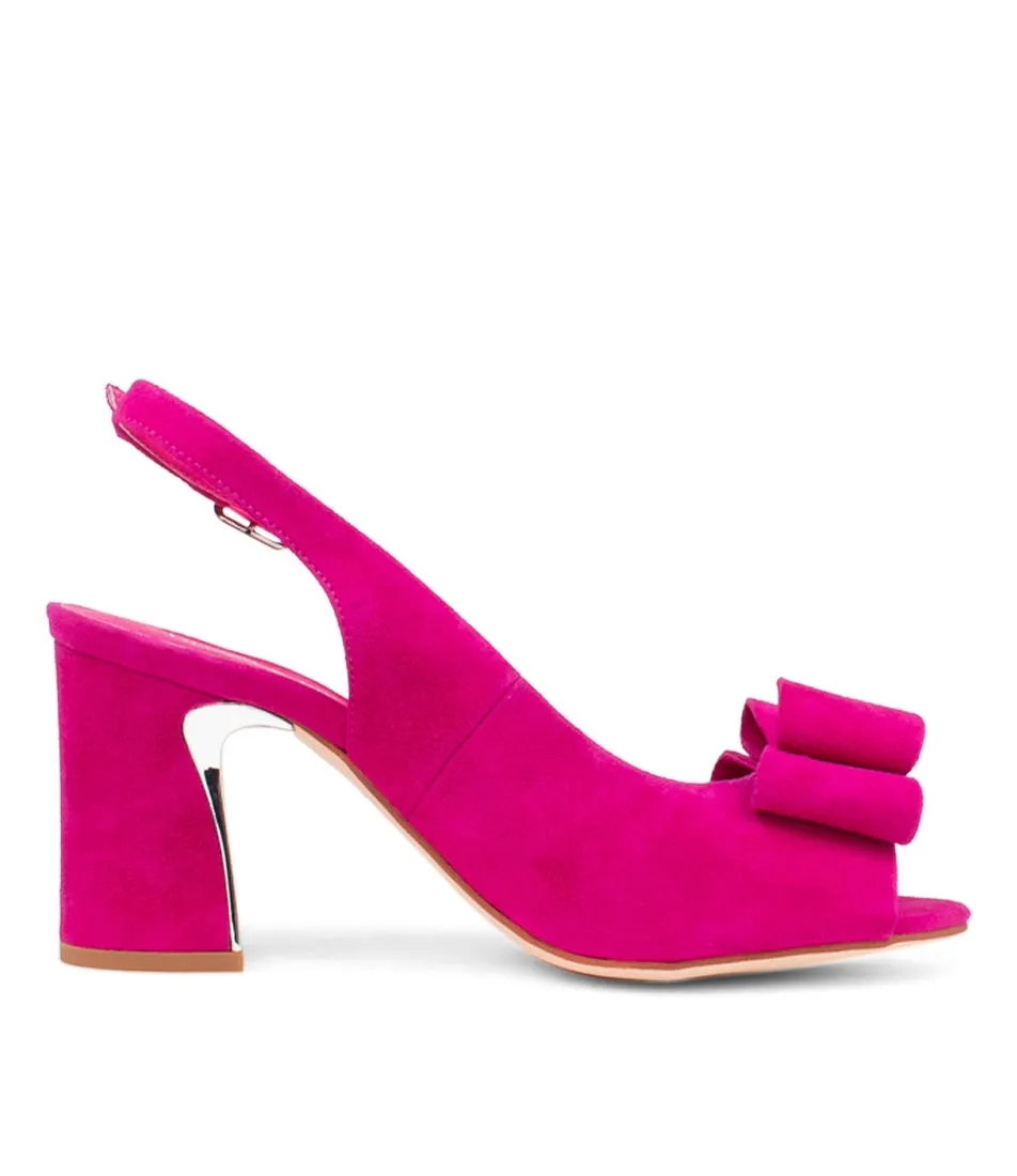 DJANGO & JULIETTE Kadir Dark Fuchsia Suede Sandals