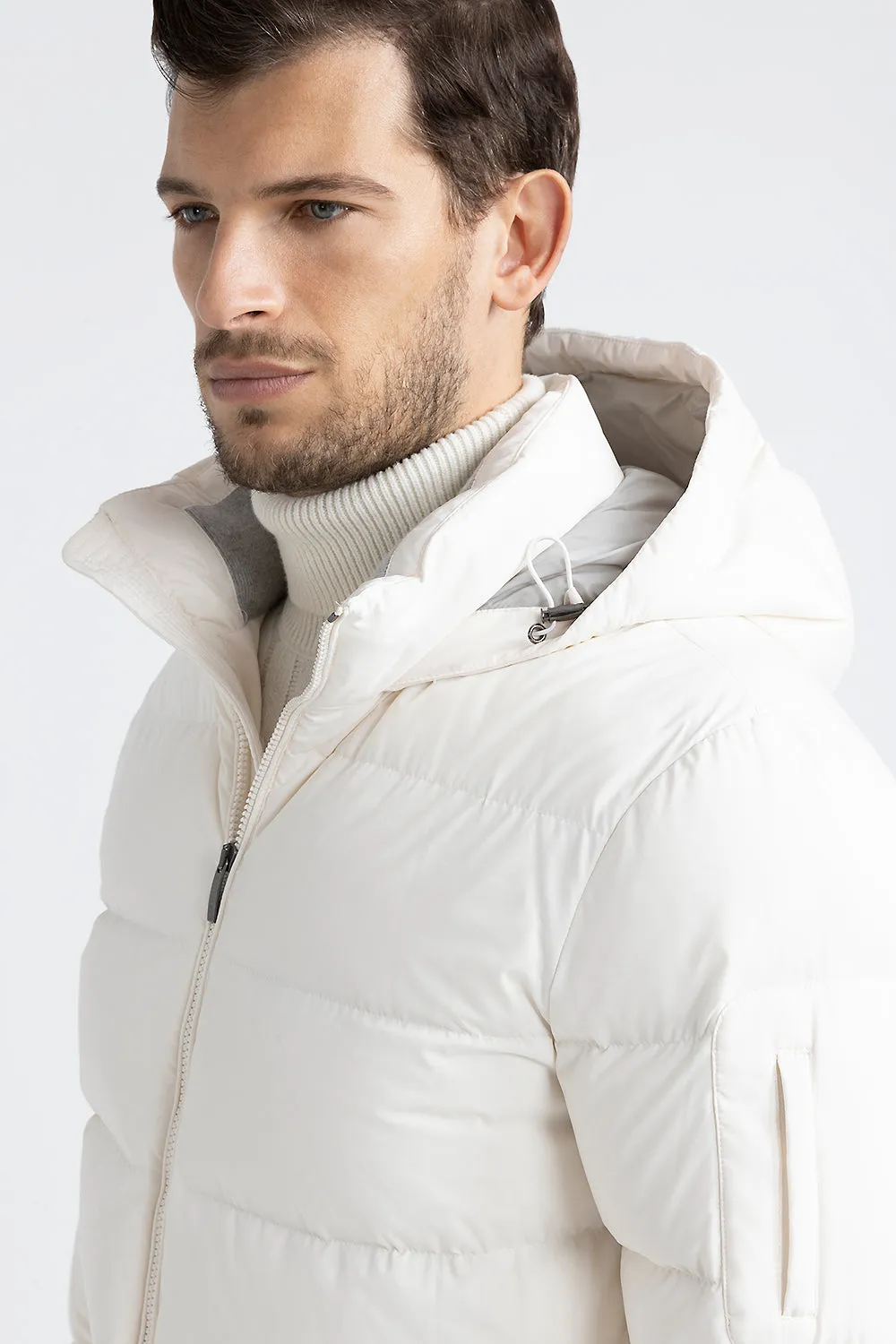 Goose down jacket in anti-drop technical microfiber