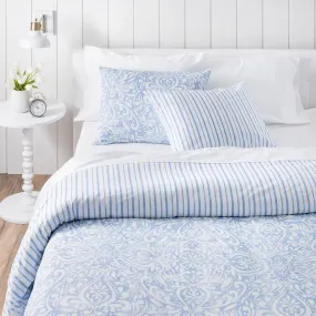 Martha Stewart Avery Medallion 3 Piece Duvet Cover Set (Blue - Queen)