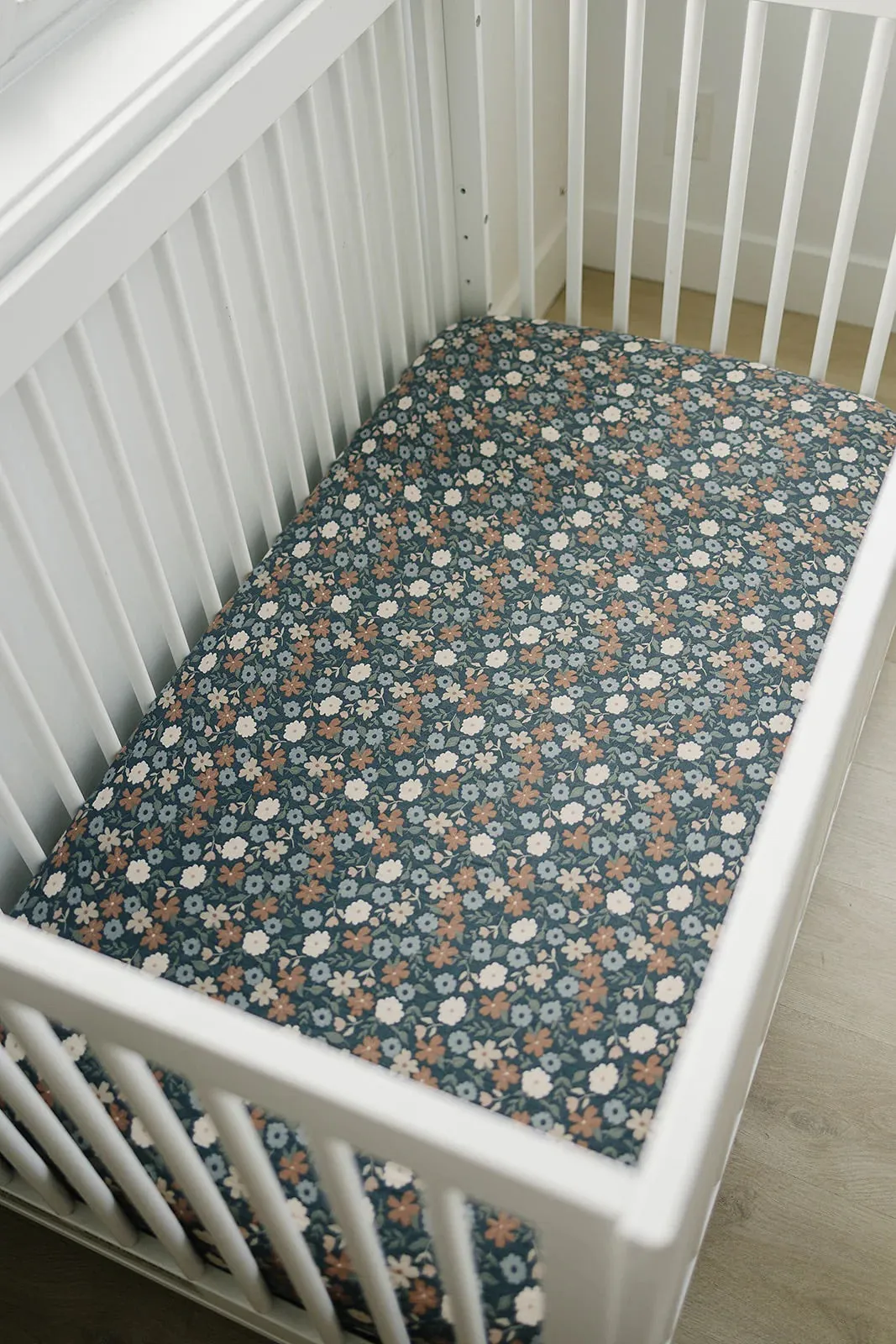 Mebie Baby Midnight Floral Muslin Crib Sheet