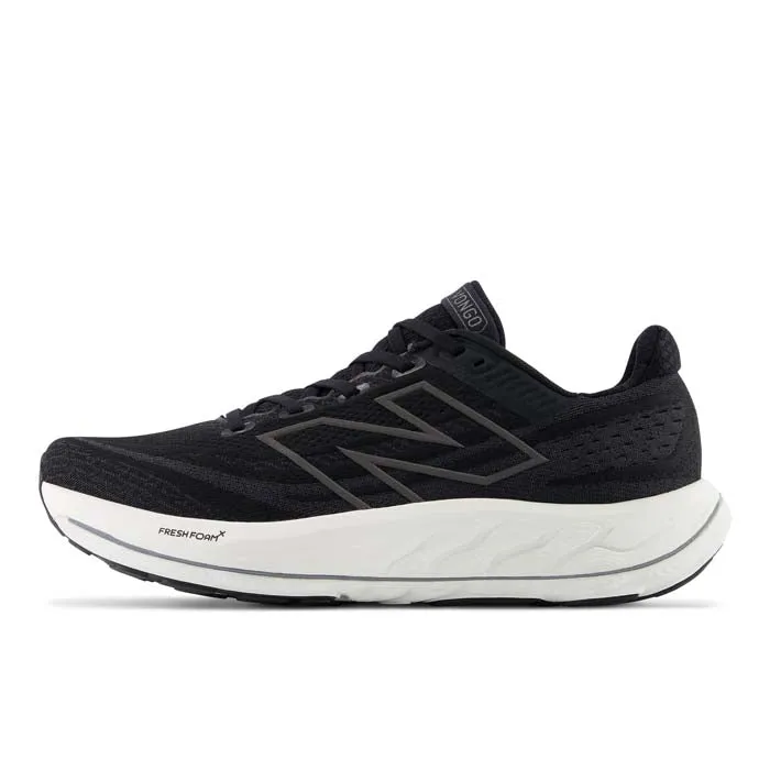 Mens New Balance Fresh Foam Vongo v6 in Black/White