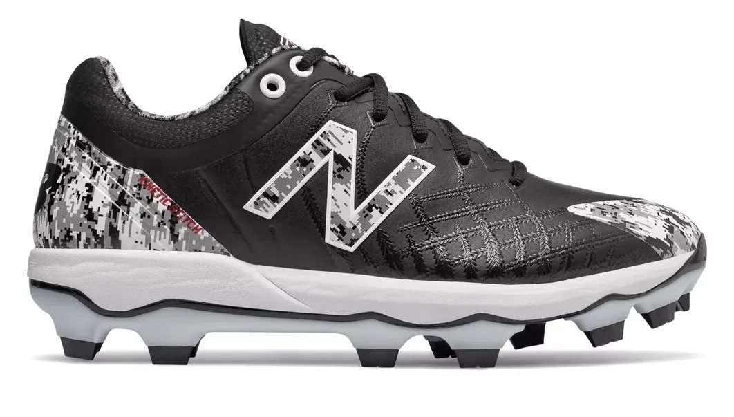 New Balance 4040v5 Adult Molded Cleats - Black/White (PL4040E5)