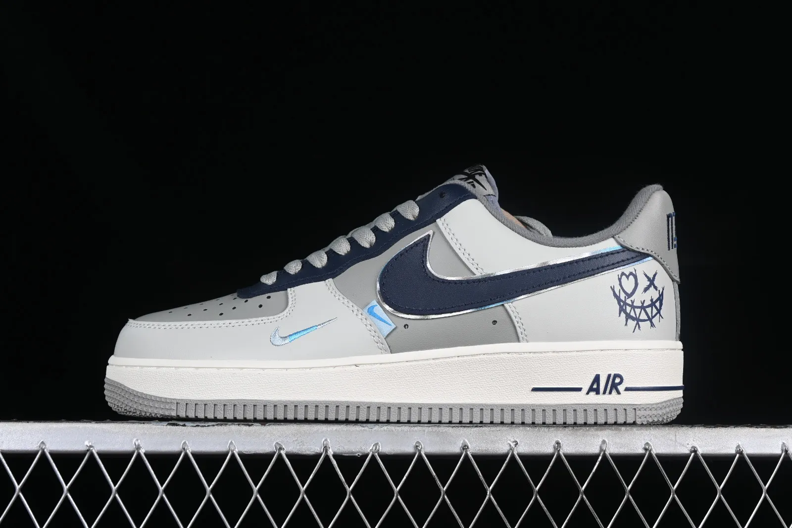 Nike Air Force 1 07 Low Joker Grey Dark Blue XL2312-222