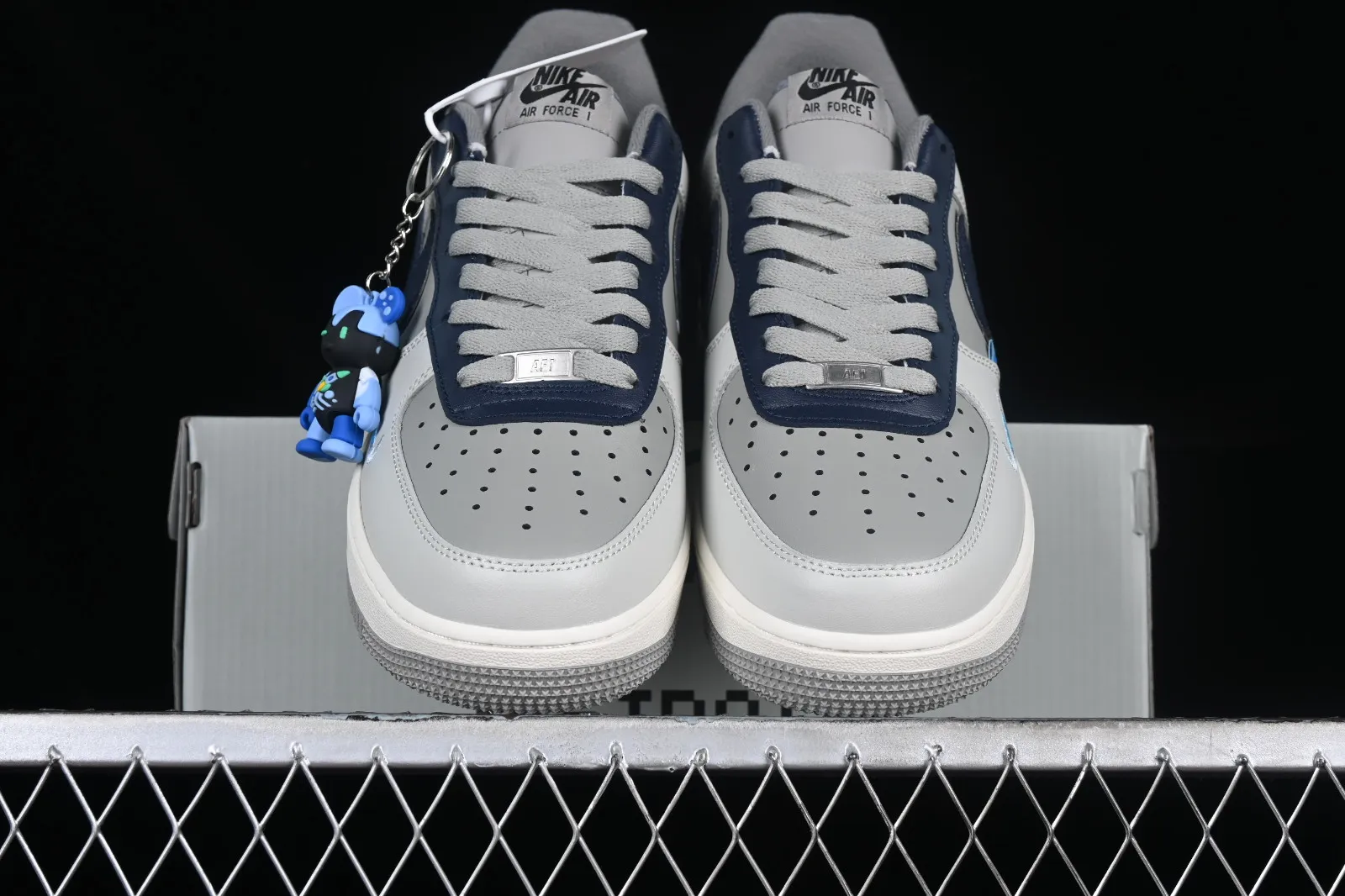 Nike Air Force 1 07 Low Joker Grey Dark Blue XL2312-222