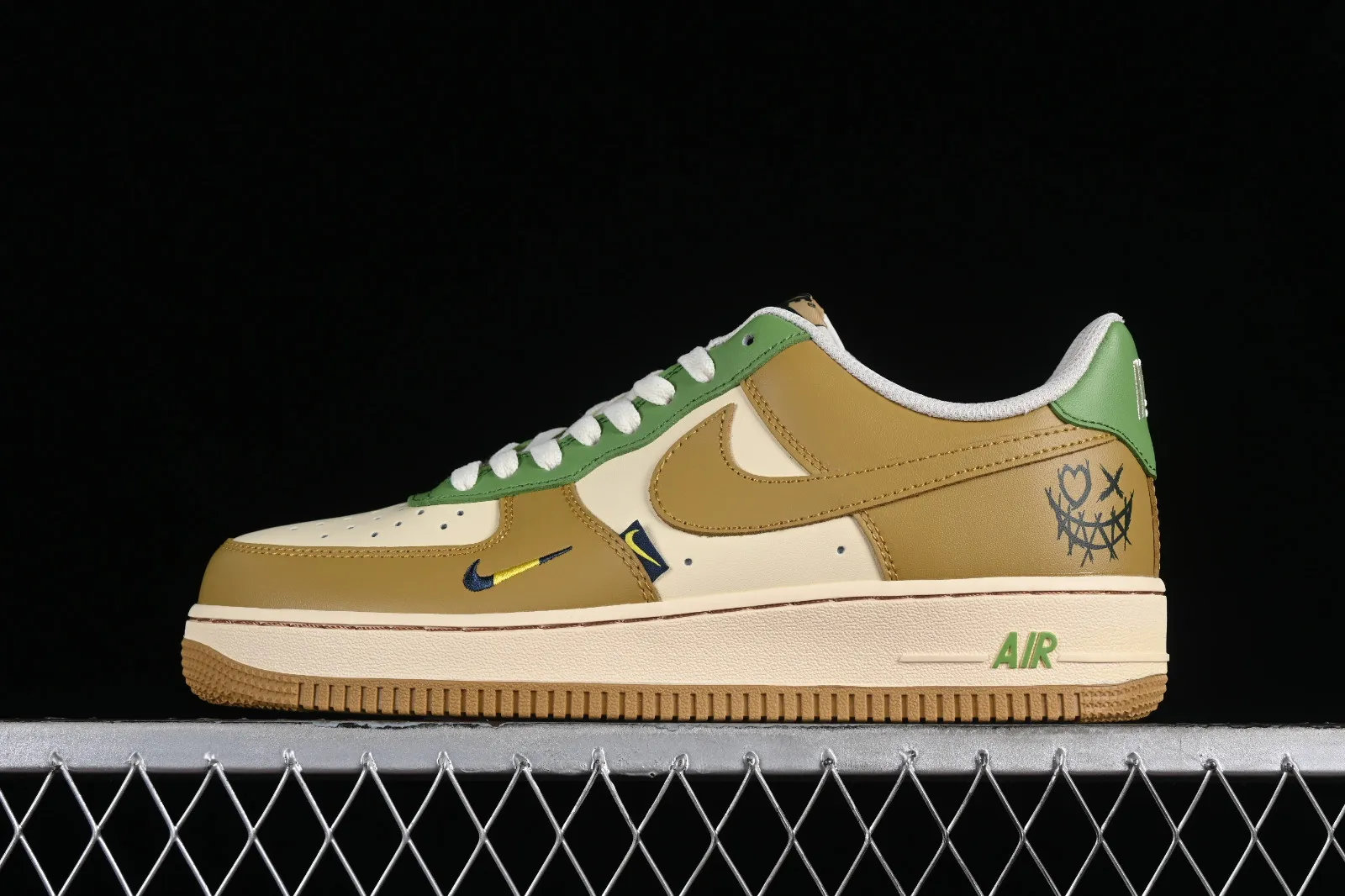 Nike Air Force 1 07 Low Joker Yellow Green White XL2312-666