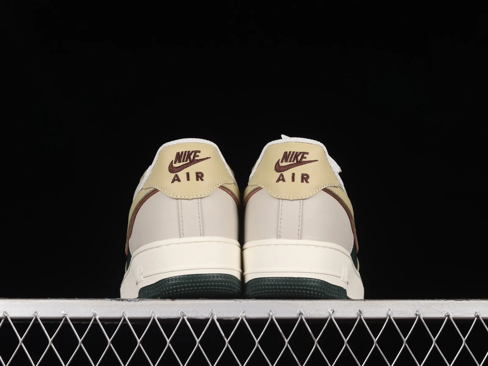 Nike Air Force 1 07 Low Kumquat Green LJ8822-333