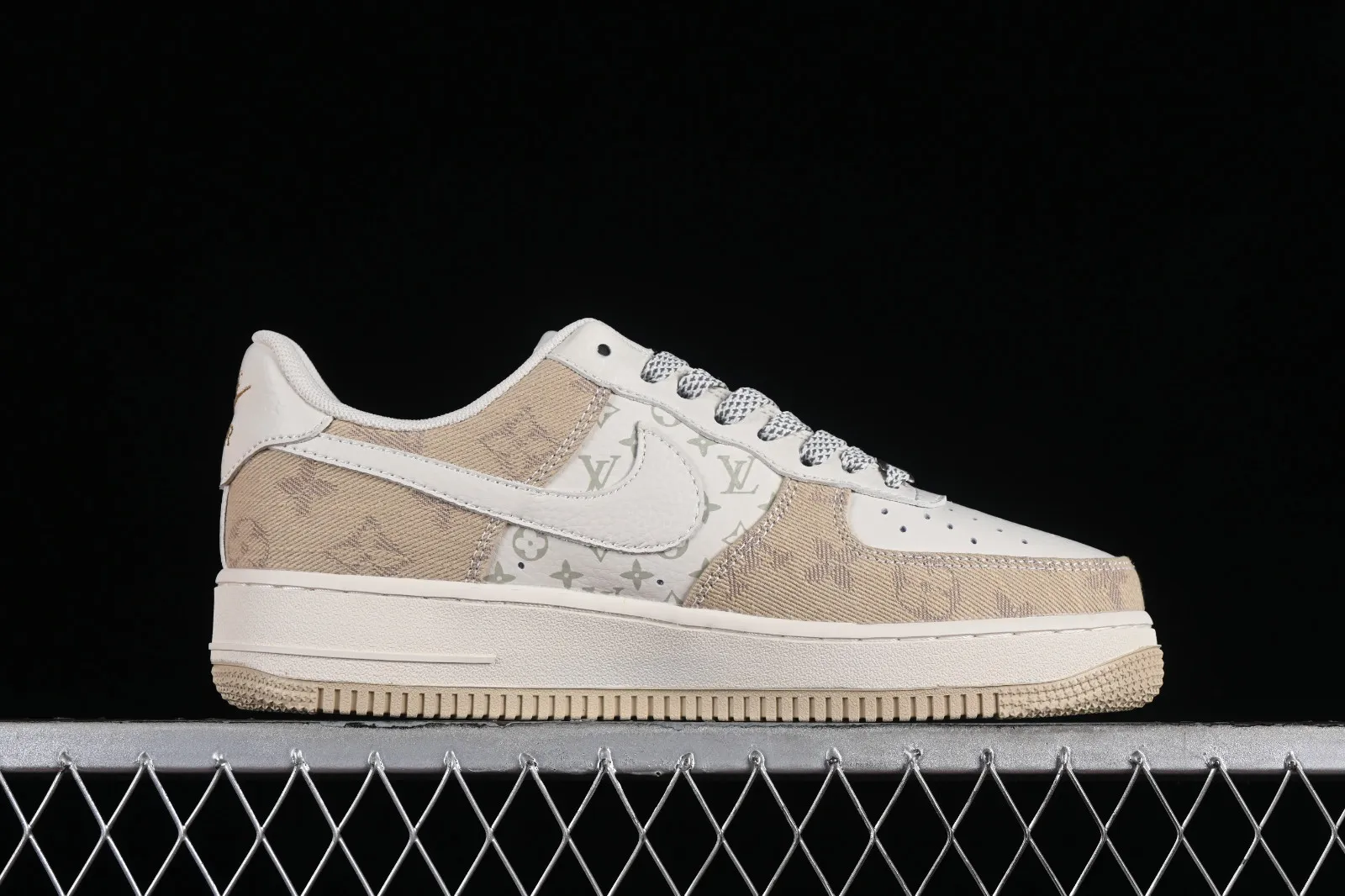 Nike Air Force 1 07 Low Off White Kakhi DD8686-300