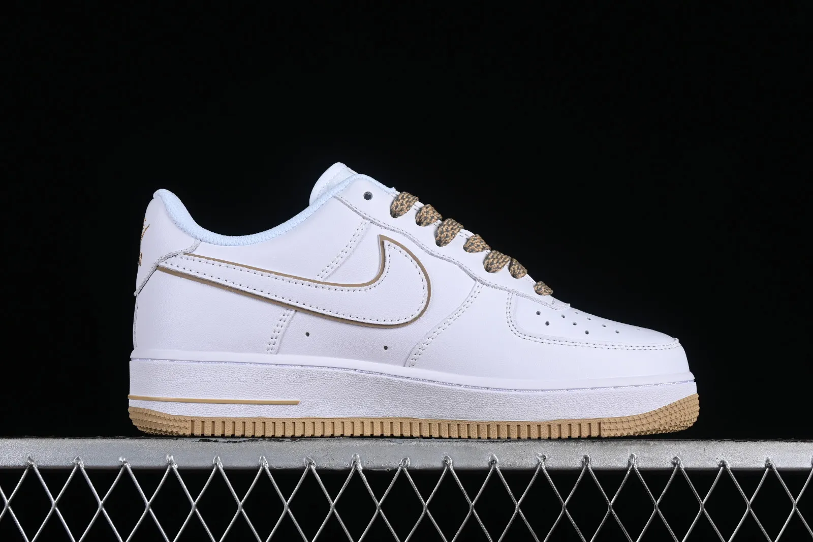 Nike Air Force 1 07 Low Sushi Club White Kakhi NS0517-008