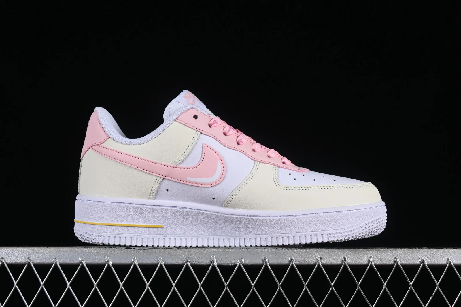 Nike Air Force 1 07 Low White Pink Yellow DV2920-123