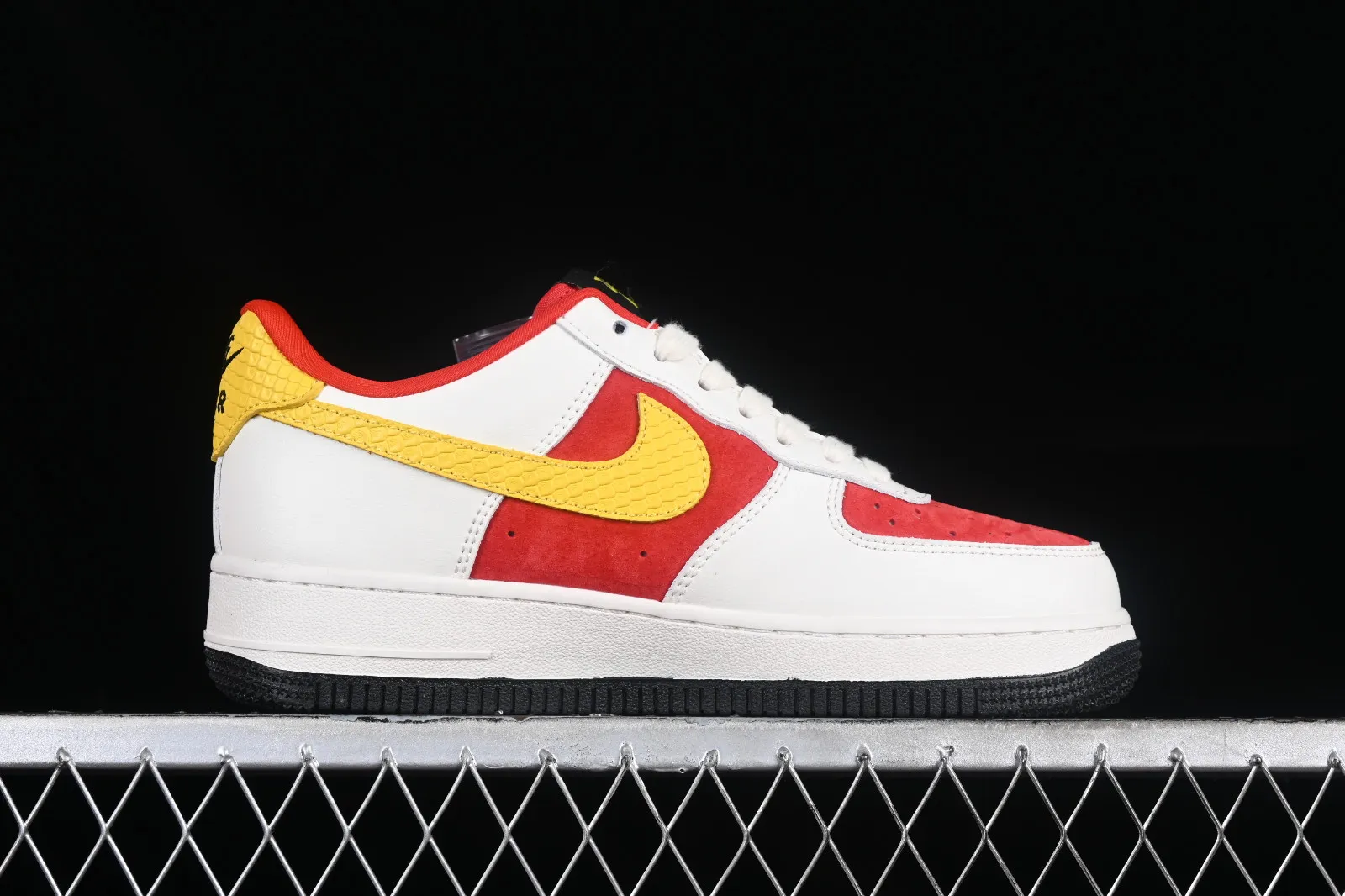 Nike Air Force 1 07 Low Year of the Dragon White Red Gold Black LX1988-001