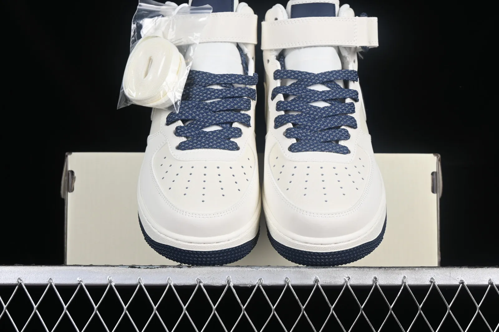 Nike Air Force 1 07 Mid Off White Dark Blue SH0235-566