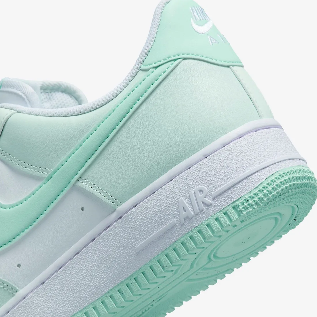 Nike Air Force 1 Low Mint Foam Barely Green White FZ4123-394