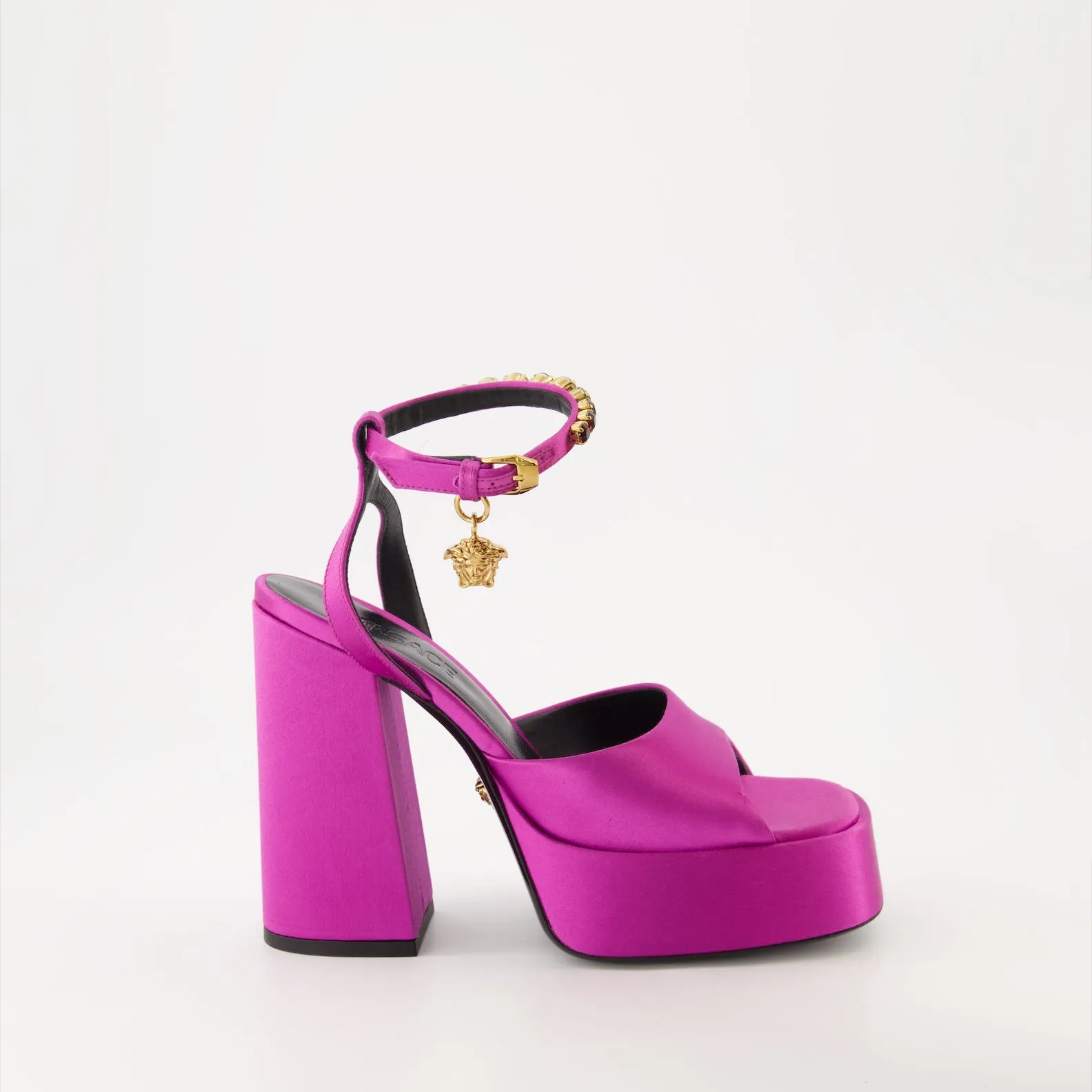 Platform Sandals Medusa Aevitas