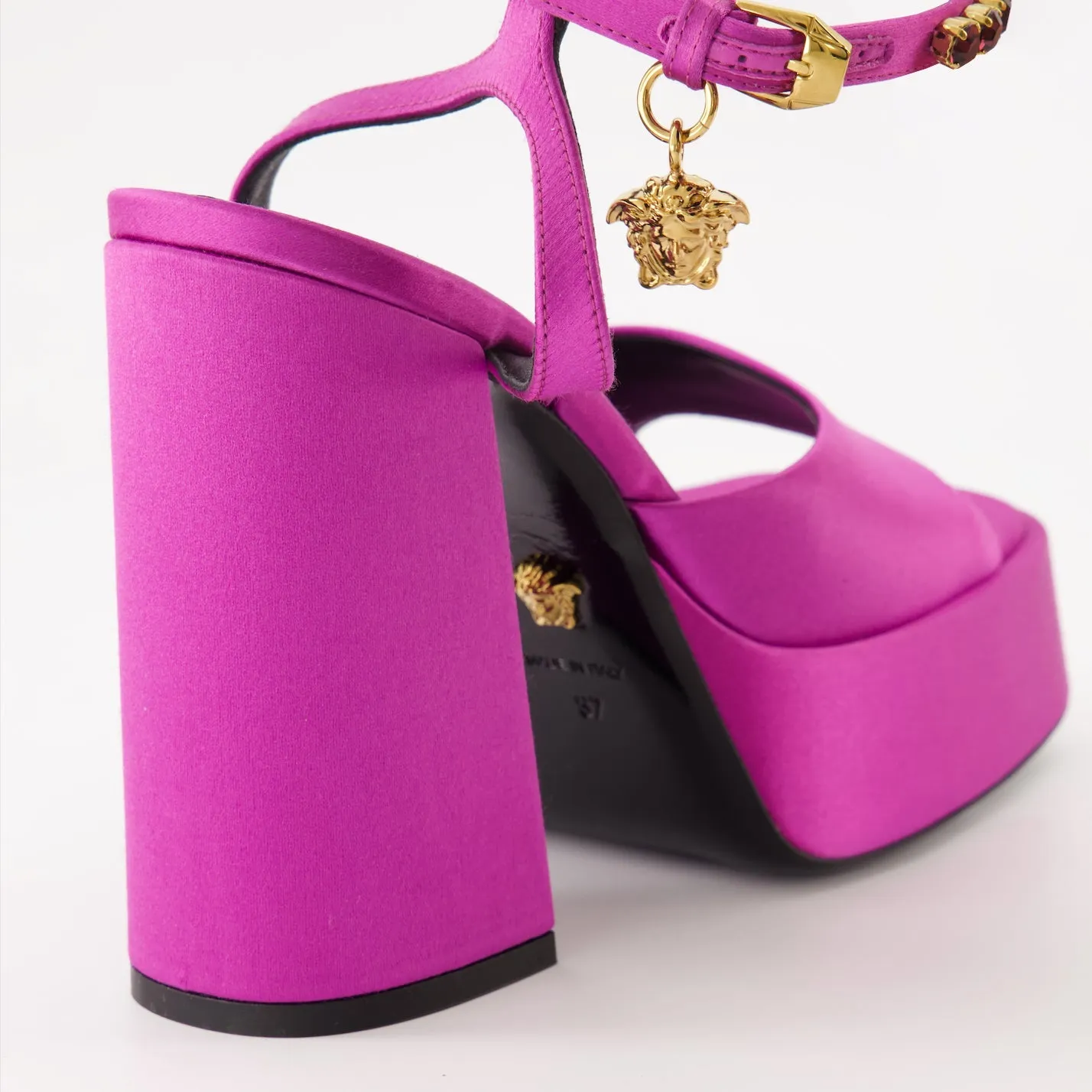 Platform Sandals Medusa Aevitas