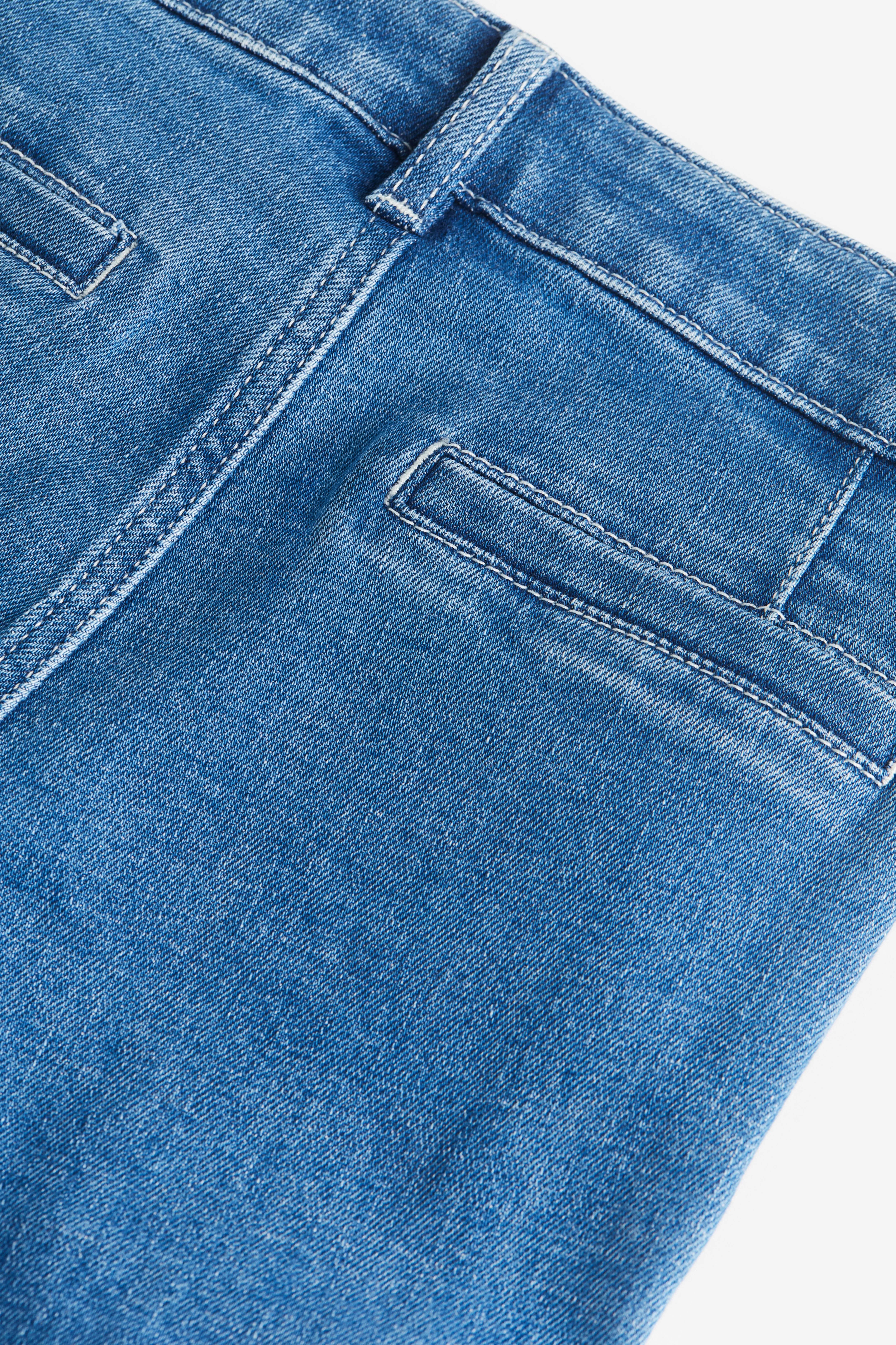 Regular Tapered Fit Jeans - Regular waist - Long - Light denim blue - Kids | H&M GB