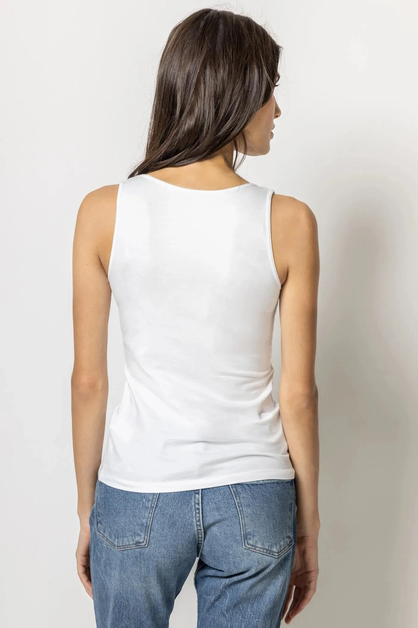 Scoop Tank in White