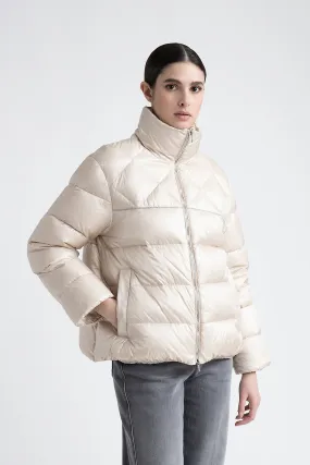 Short goose down jacket in ultralight nylon