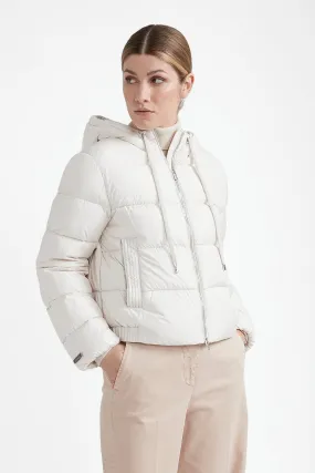 Short hooded goose down jacket