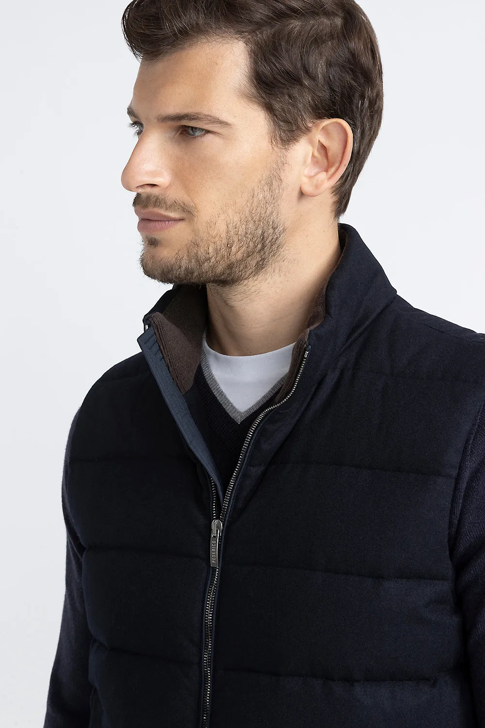 Sleeveless goose down jacket in cashmere