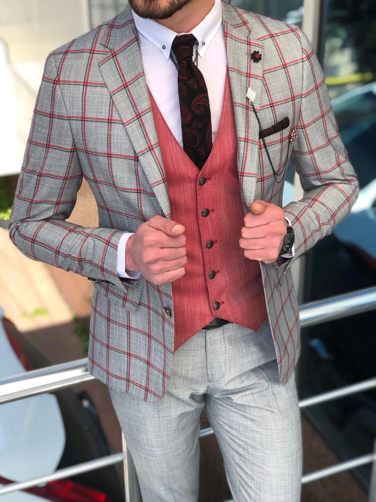 Slim-Fit Plaid Suit Vest Gray