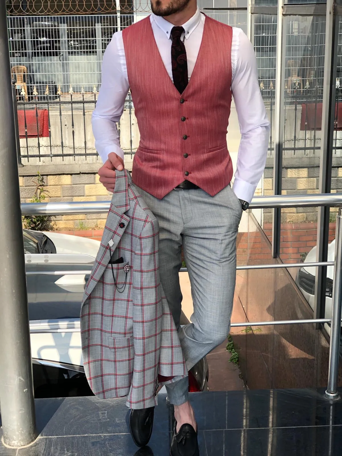 Slim-Fit Plaid Suit Vest Gray