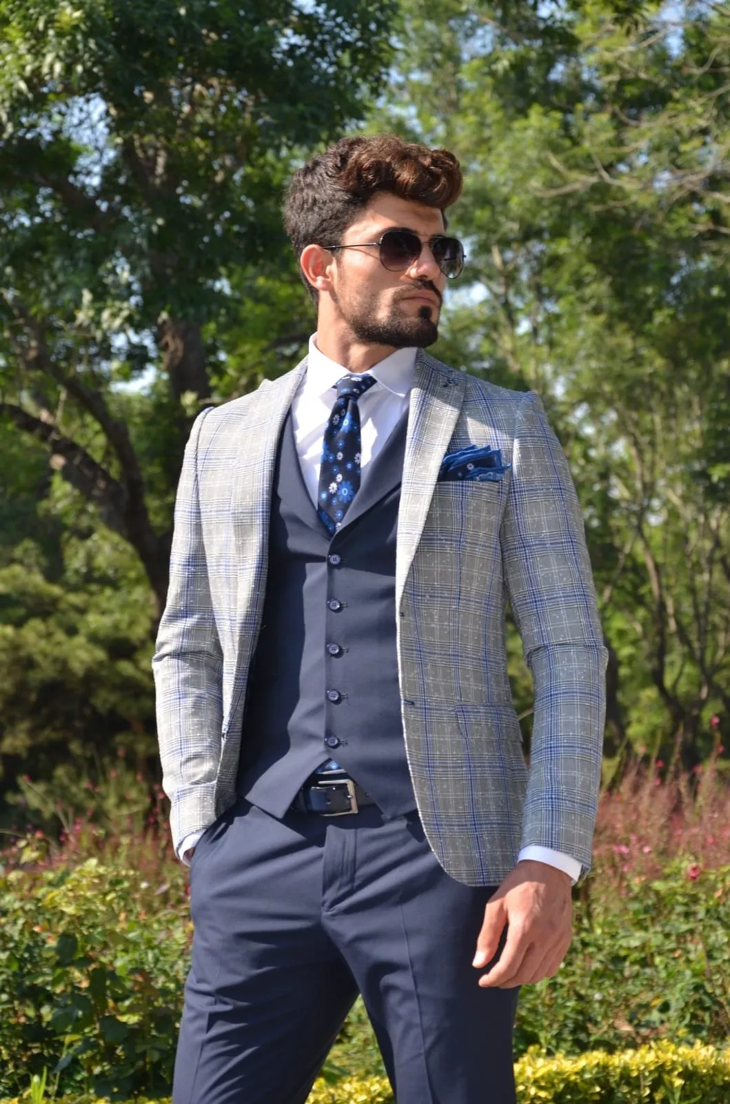 Slim-Fit PlaidSuit Vest Navy Blue