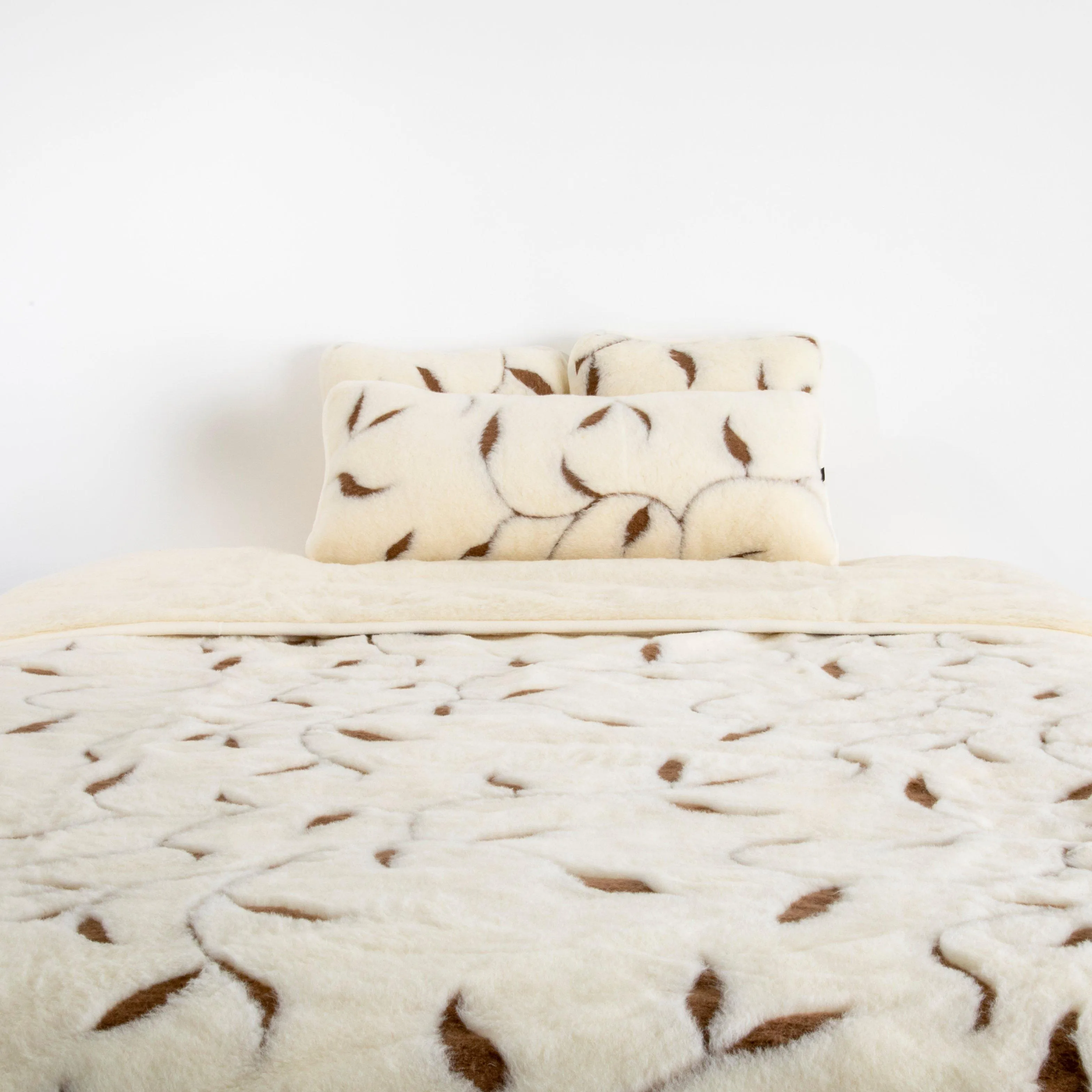 Soft Furnishings | Merino Wool Quilt - Leaf | Native Natural