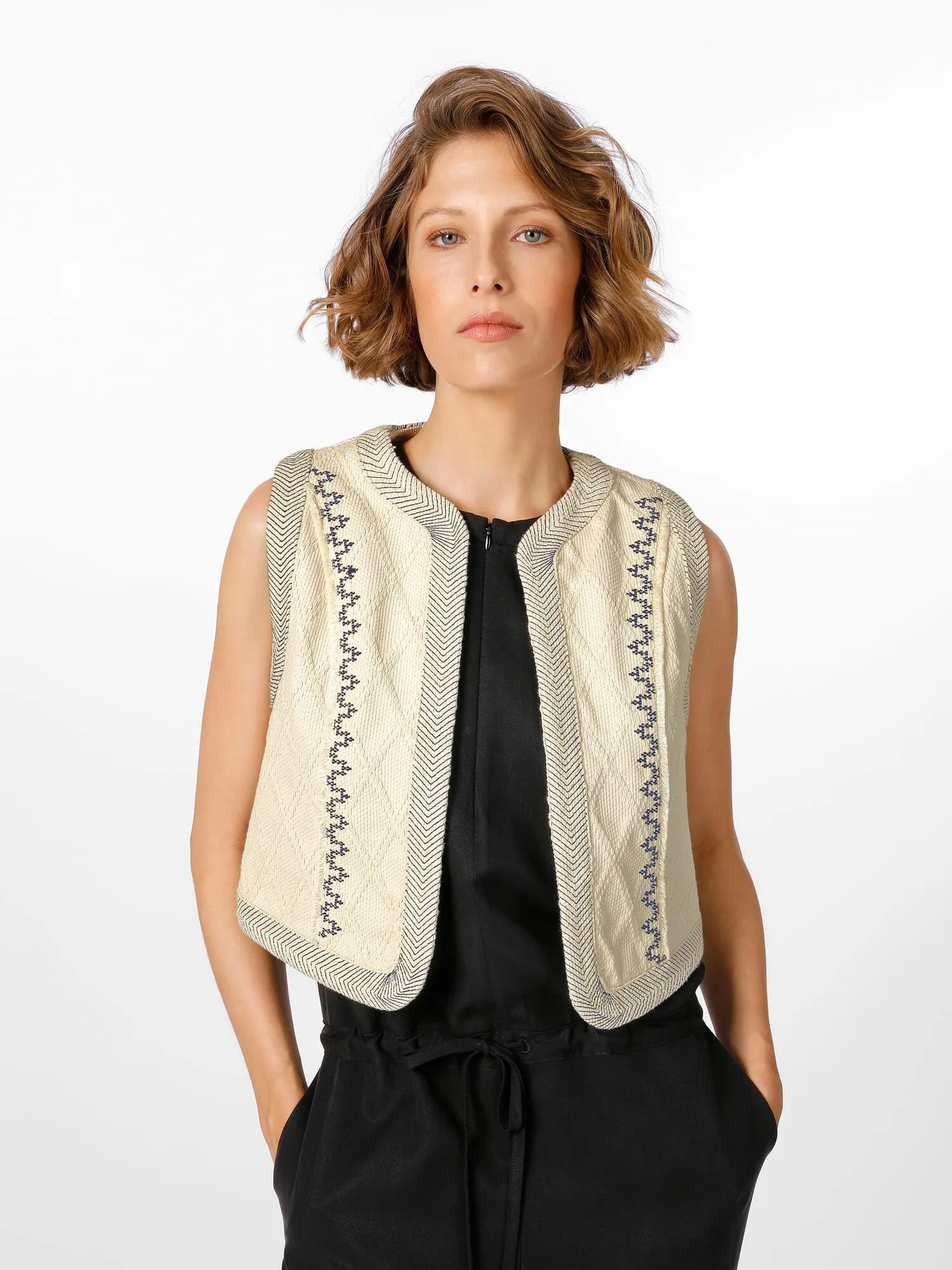 Women's vest with embroidery, Natural white-black | Manufactum