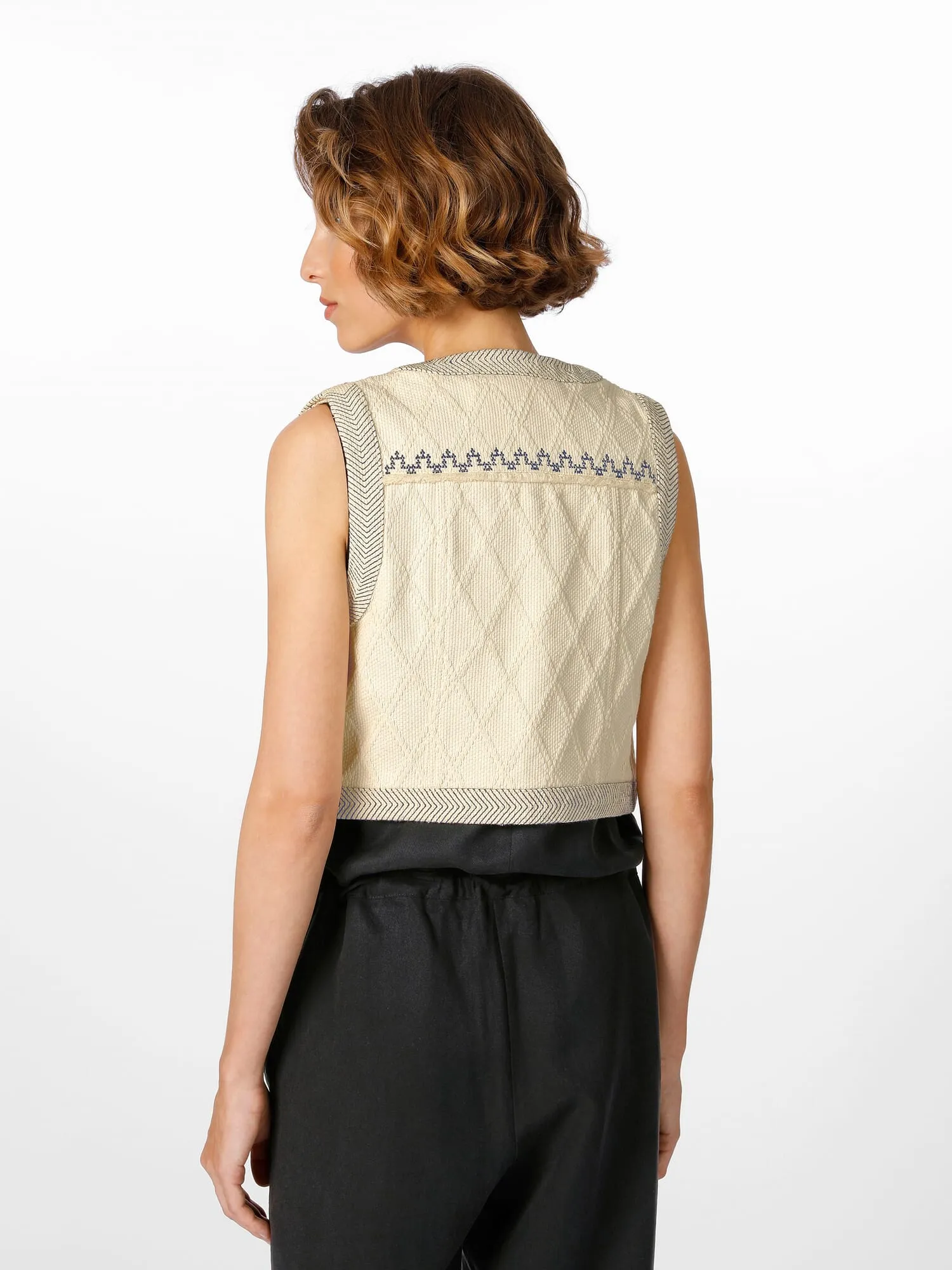 Women's vest with embroidery, Natural white-black | Manufactum